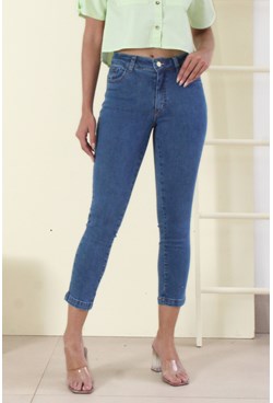 Calça capri jeans feminina azul alepo