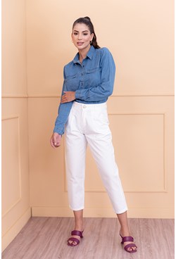 Camisa jeans com bolsos feminina
